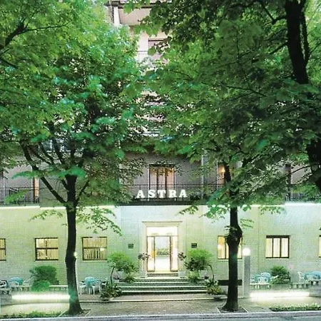 Hotel Astra-3